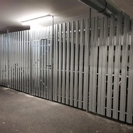 Bergsonne Mit Sonnenbalkon Und Tiefgaragen Parkplatz Lägenhet Bad Ischl