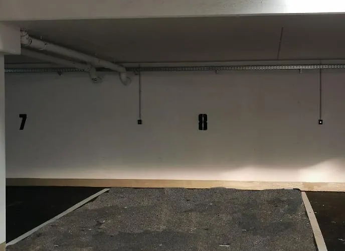 Bergsonne Mit Sonnenbalkon Und Tiefgaragen Parkplatz Bad Ischl