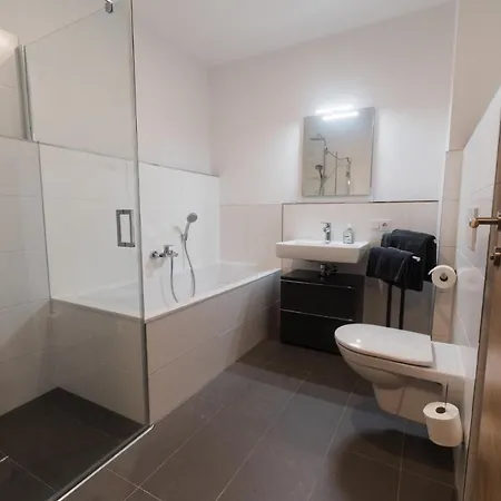 Apartman Bergsonne Mit Sonnenbalkon Und Tiefgaragen Parkplatz